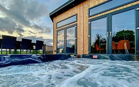Forest Hills Lodges